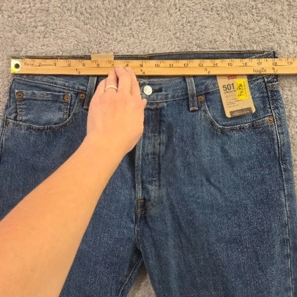 Levis 501 Jeans Men 36x34 Blue Denim Straight Leg Hidden Button Fly Original Fit